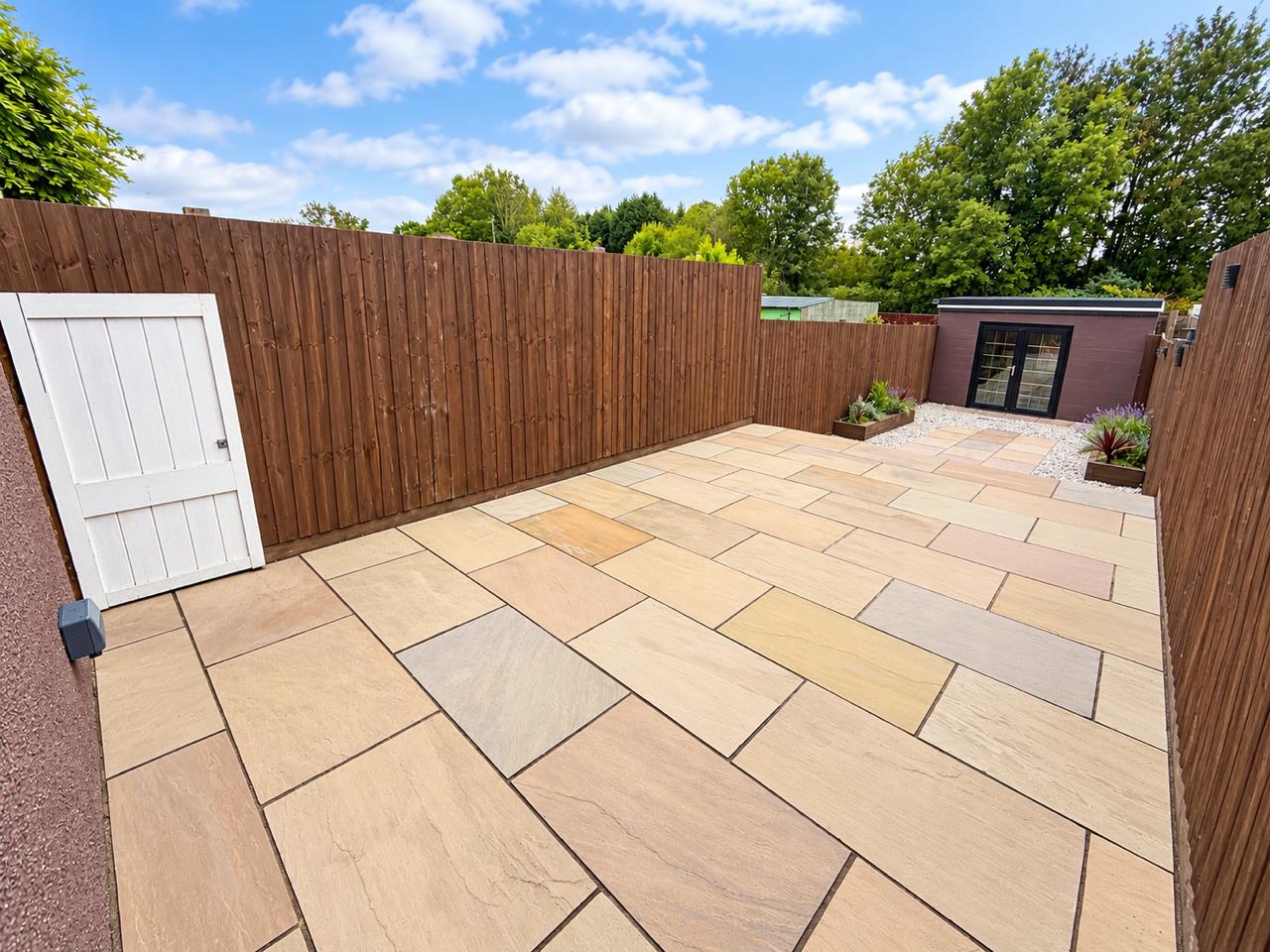 Goppa Road, Pontarddulais, Swansea, SA4 8JW